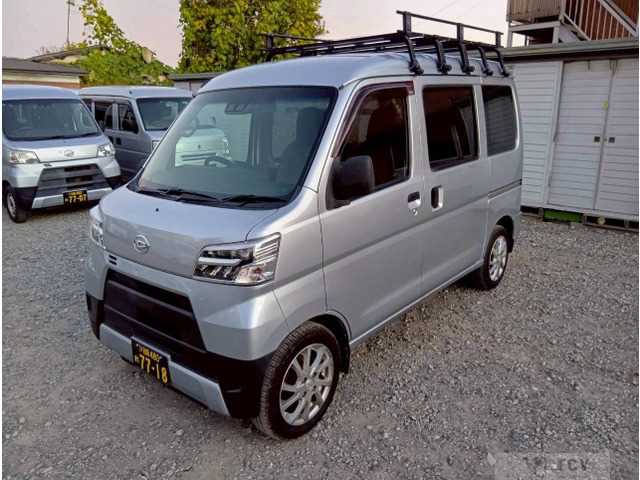 2020 Daihatsu Hijet Cargo
