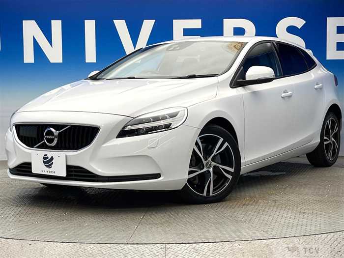 2017 Volvo V40
