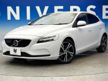 2017 Volvo V40