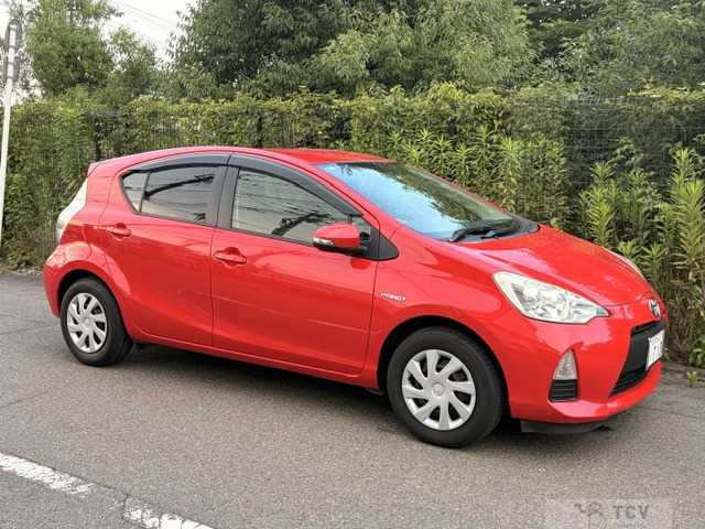 2014 Toyota AQUA