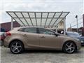 2015 Volvo V40