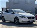 2016 Volvo V40
