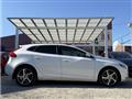 2016 Volvo V40