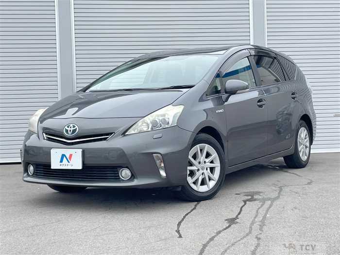 2011 Toyota PRIUS α