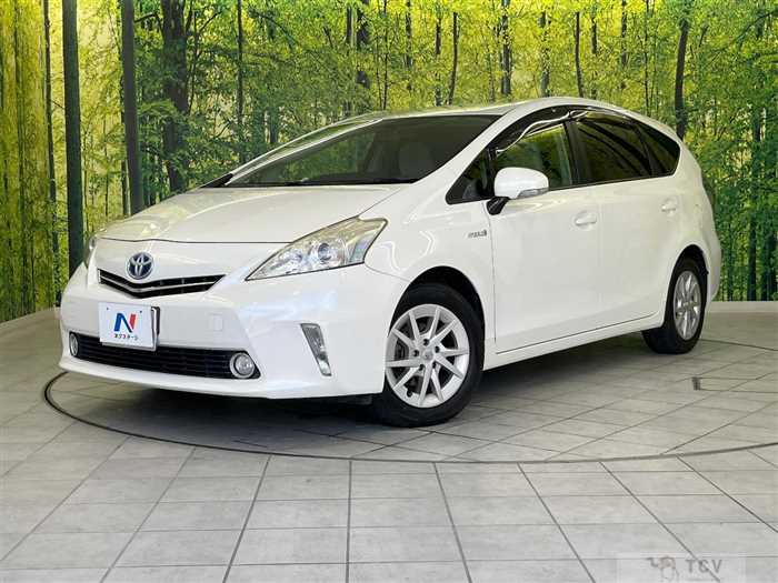 2011 Toyota PRIUS α