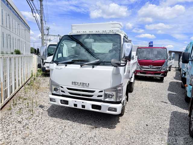 2023 Isuzu Isuzu Others