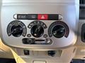 2011 Daihatsu Tanto