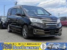 2013 Nissan Serena