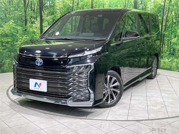 2024 Toyota Voxy