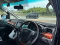 2011 Toyota Vellfire