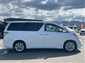 2010 Toyota Vellfire
