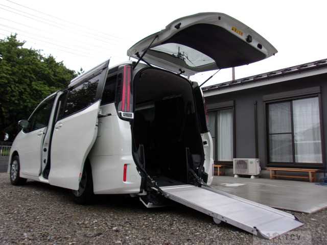 2021 Toyota Noah