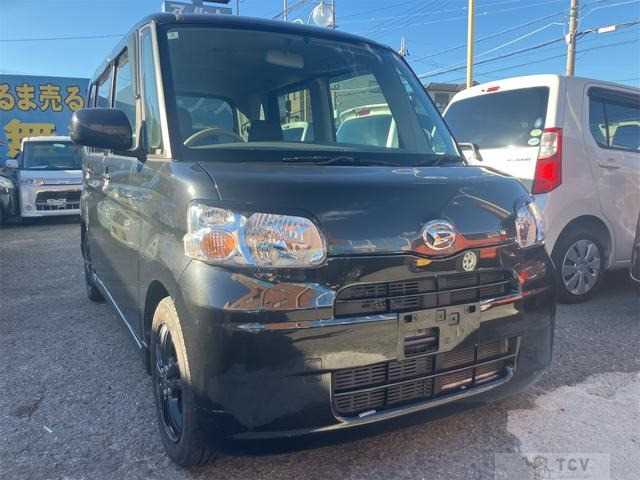 2011 Daihatsu Tanto