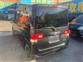 2011 Daihatsu Tanto