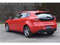 2017 Volvo V40