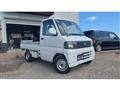 2004 Nissan Clipper Van