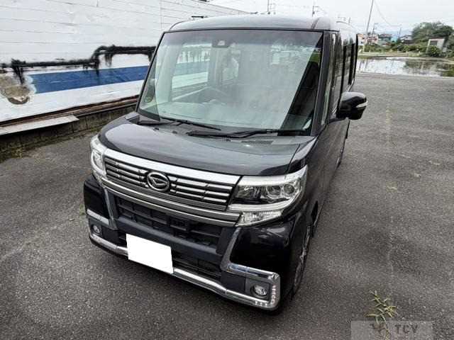 2016 Daihatsu Tanto Custom