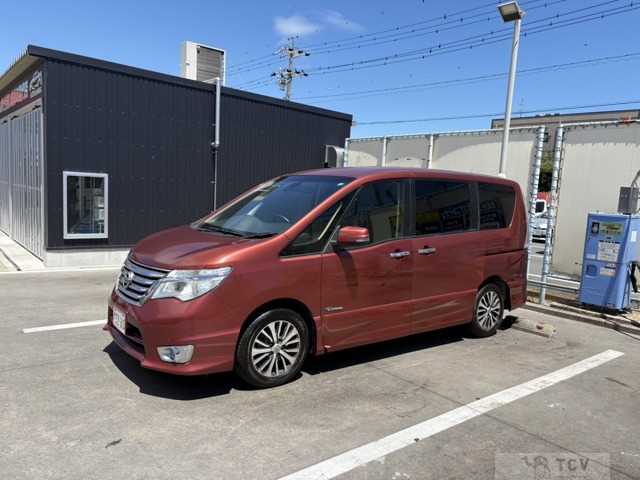 2015 Nissan Serena
