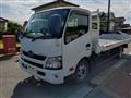 2012 Hino Dutro