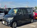 2009 Nissan ROOX
