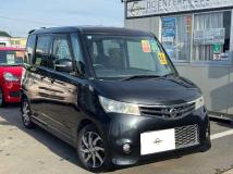 2009 Nissan ROOX
