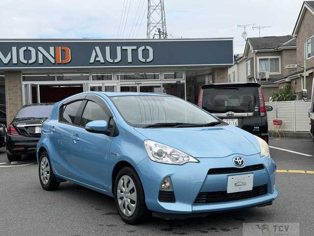 2012 Toyota AQUA