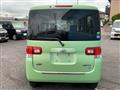 2012 Daihatsu Tanto