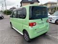 2012 Daihatsu Tanto