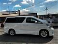 2010 Toyota Vellfire