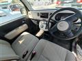 2011 Daihatsu MIRA COCOA
