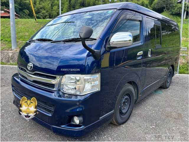 2013 Toyota Hiace Wagon