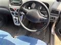 2004 Daihatsu MAX