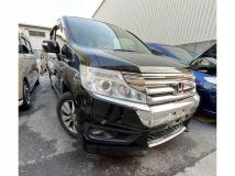 2013 Honda Step WGN