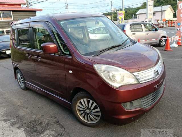 2011 Mitsubishi Delica