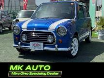 2004 Daihatsu Miragino