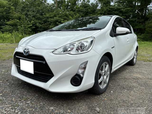 2015 Toyota AQUA