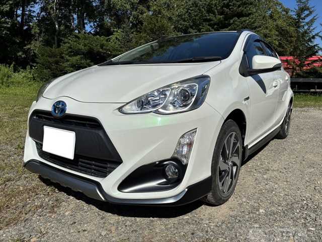 2015 Toyota AQUA