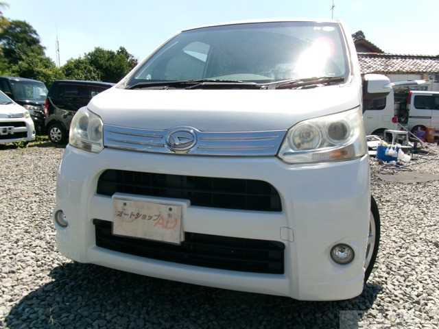 2011 Daihatsu Move Custom