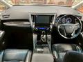 2015 Toyota Vellfire