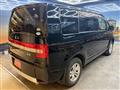 2017 Mitsubishi Delica D5