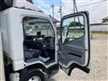 2005 Mitsubishi Canter