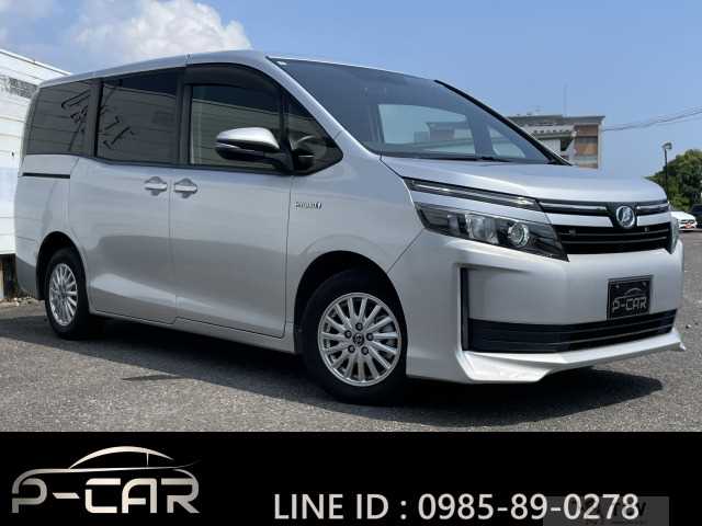 2014 Toyota Voxy