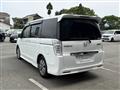2013 Honda Step WGN