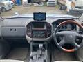 2000 Mitsubishi Pajero