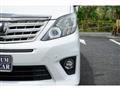 2014 Toyota Alphard G