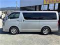 2007 Toyota Regiusace Van