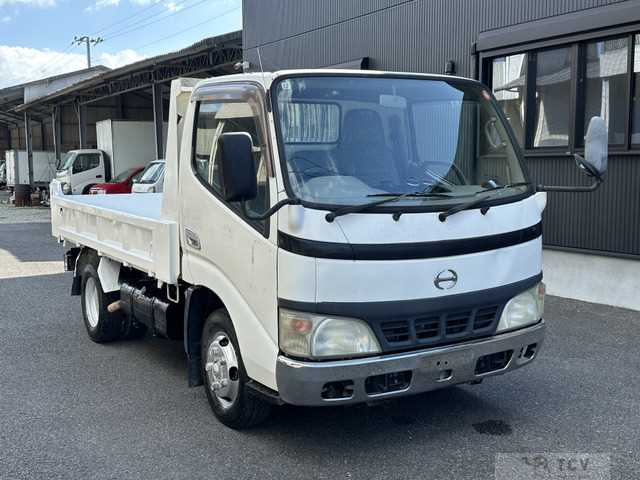 2004 Hino Dutro