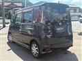2012 Nissan ROOX