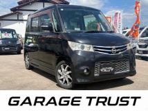 2012 Nissan ROOX