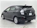 2014 Toyota PRIUS α
